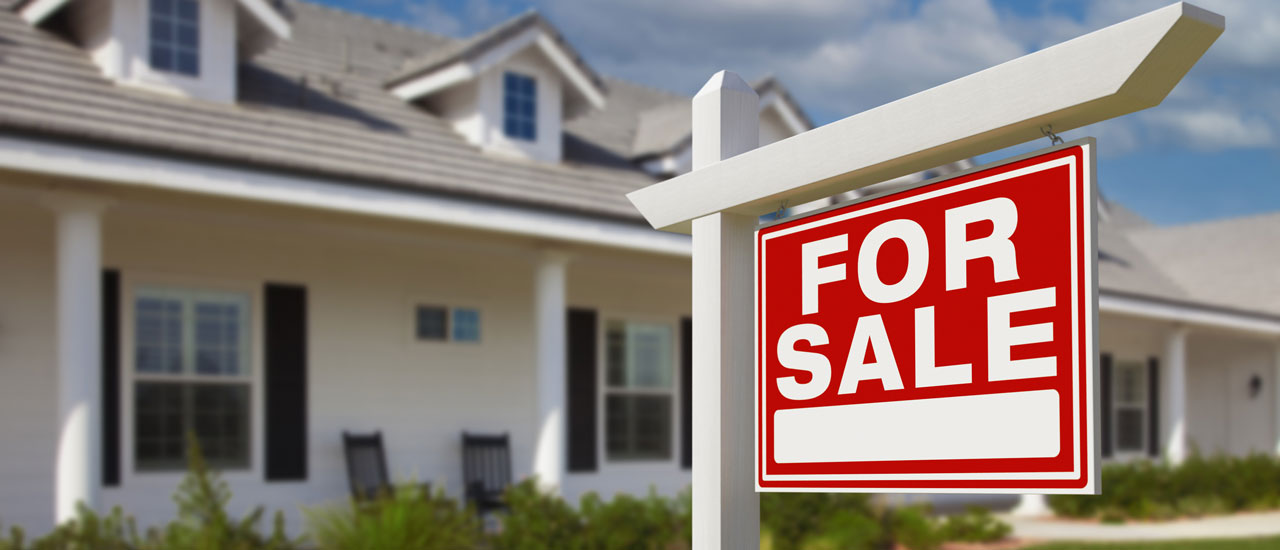 stock-real-estate-for-sale-sign